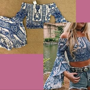 LF NWT Blue&White Smocked Off Shoulder Top